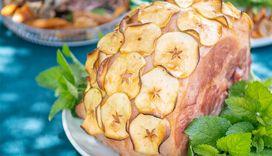 Christmas Ham with apple slices